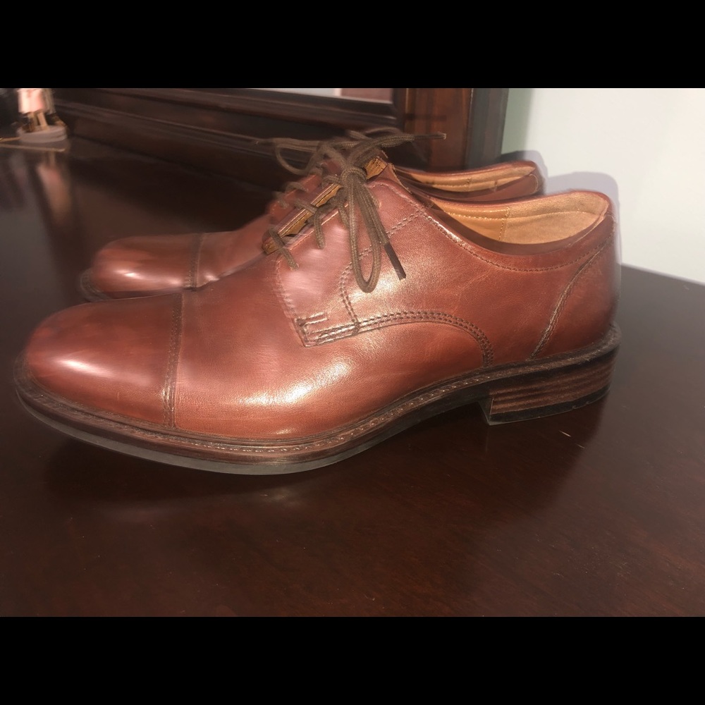 Johnston & Murphy men’s dress shoes 8.5M